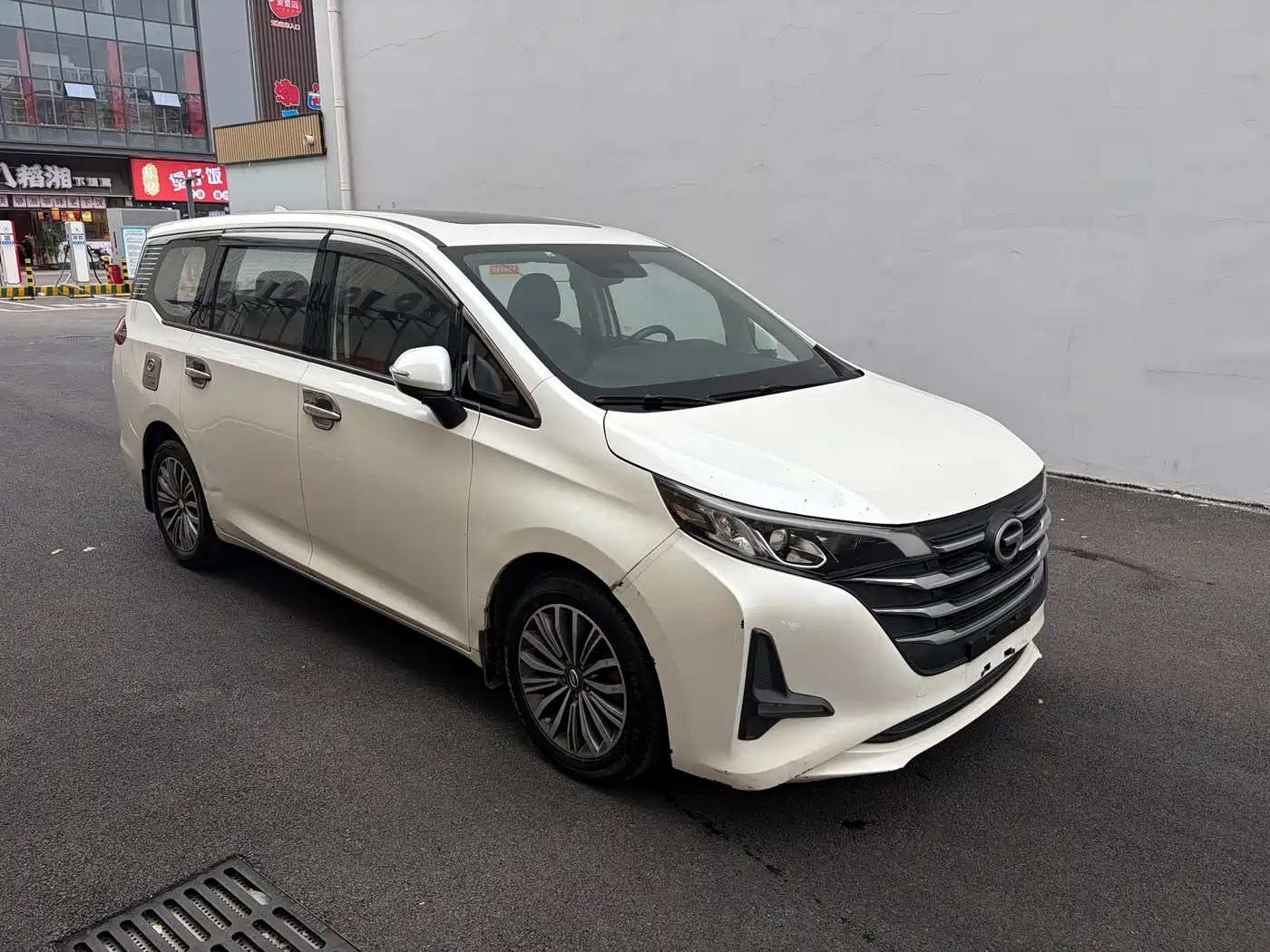 GAC Trumpchi Trumpchi M6 2019 270T Automatic Premium Edition (7-Seater) China V фото 2