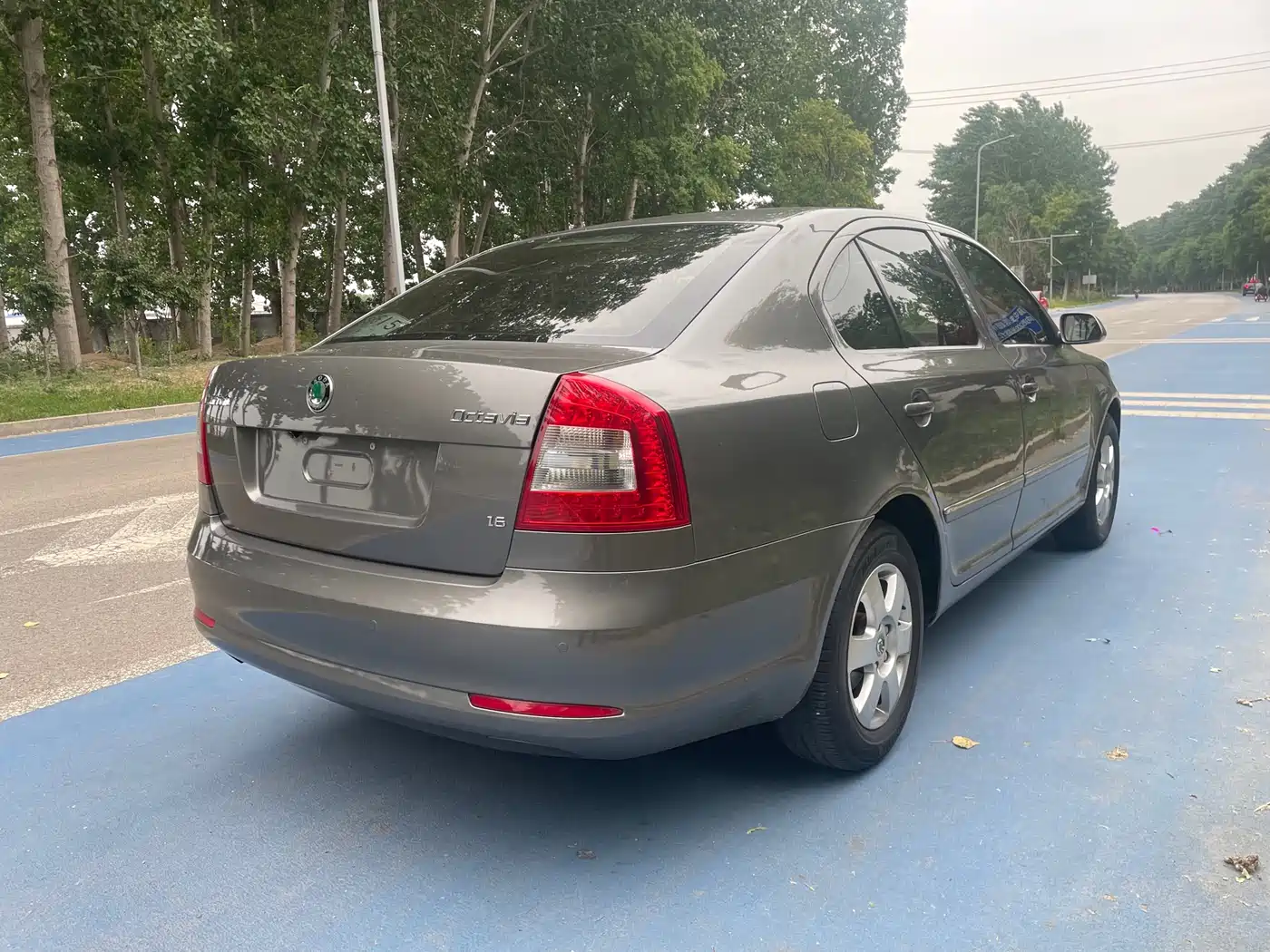 Škoda Octavia 2012 1.6L Auto Yijun Edition фото 14