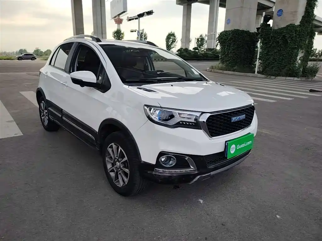 Haval H1 2017 Blue Label 1.5L AMT Luxury фото 4