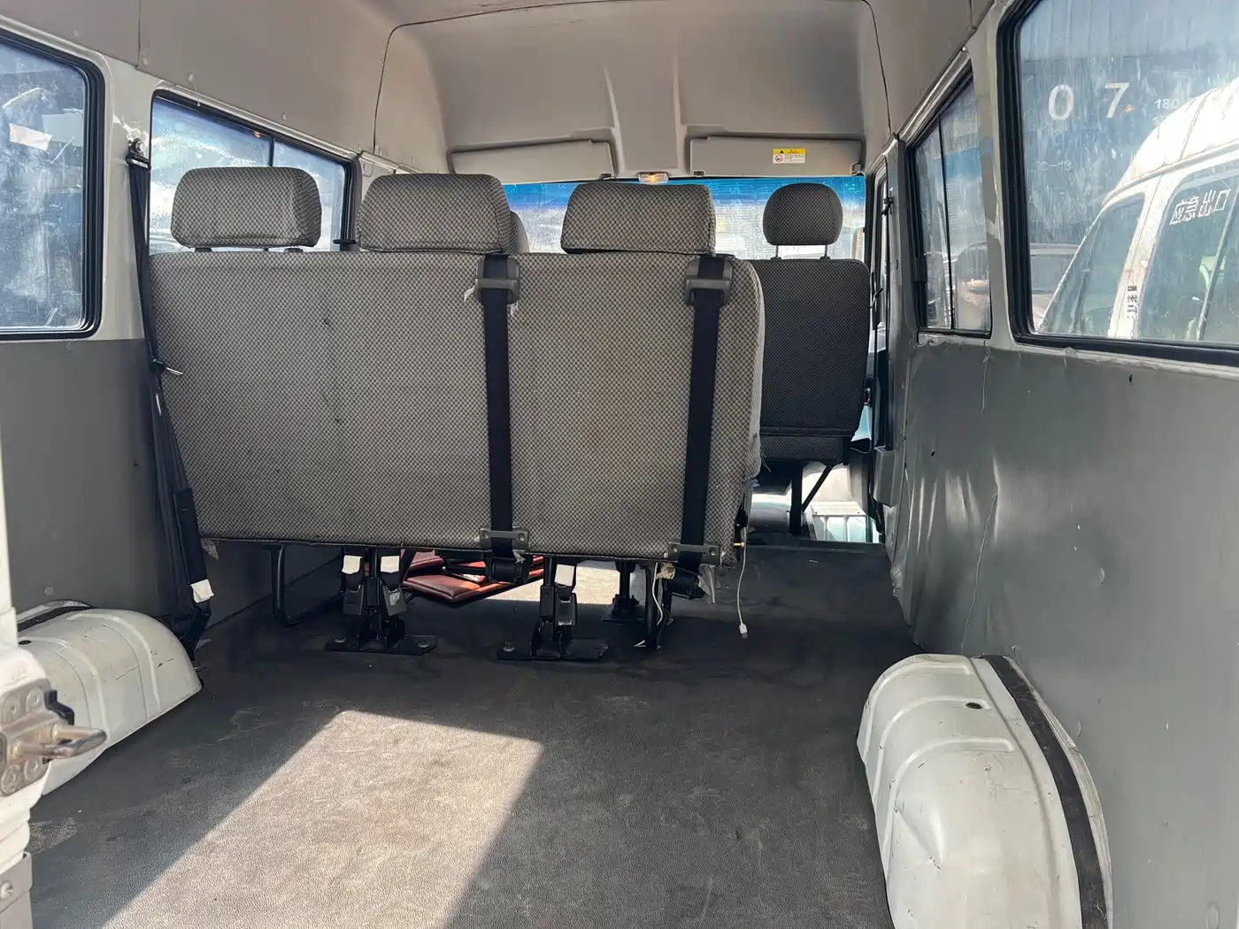 Iveco Daily 2018 2017 Model 2.5T A35 Bus Low Roof 5-7 Seats 47Z5