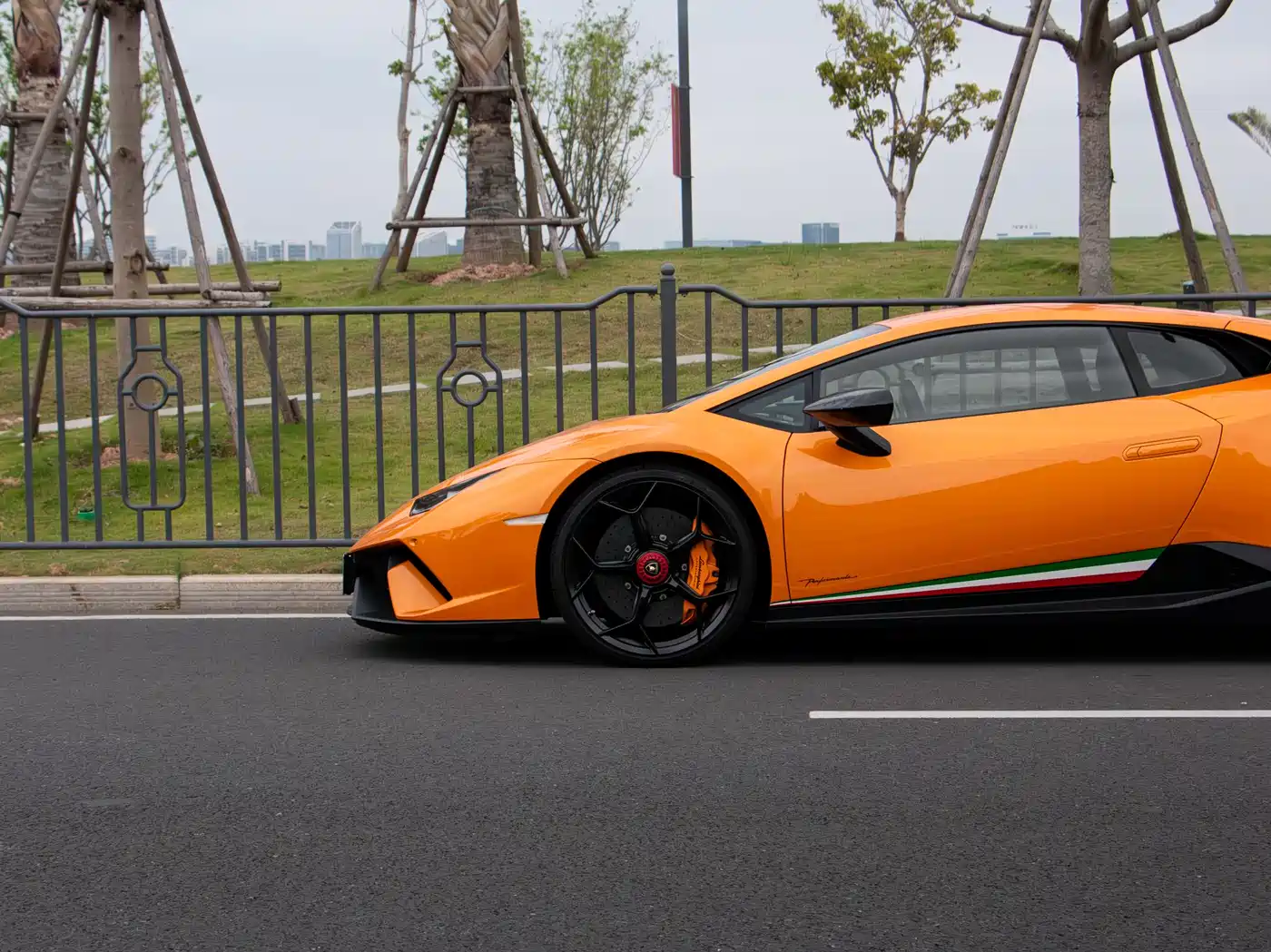 Lamborghini Huracán 2017 Huracán Performante фото 5