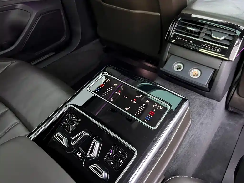Audi A8 2019 Facelift Plus A8L 50 TFSI quattro Comfort фото 25