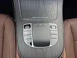 Фото 15 - Mercedes-Benz E-Class