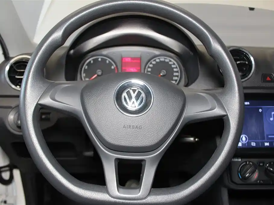 Volkswagen Jetta 2017 1.5L Automatic Fashion фото 11