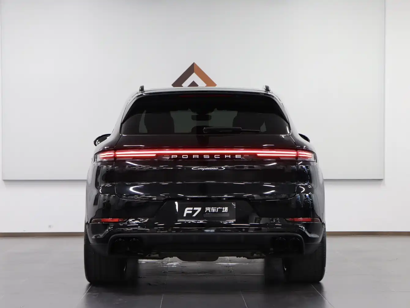 Фото 5 - Porsche Cayenne