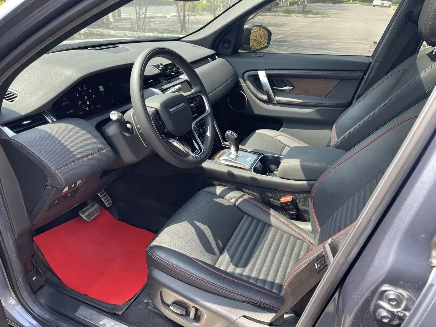 LAND ROVER DISCOVER SPORTS