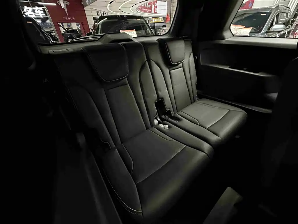 GAC Trumpchi Trumpchi GS8 2022 Pilot Series 2.0TGDI 2WD Luxury Smart Connect Edition (7-Seater) фото 28