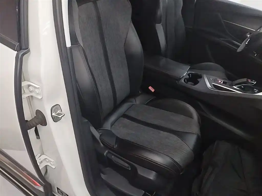 Peugeot 4008 2017 350THP Elite Edition фото 25