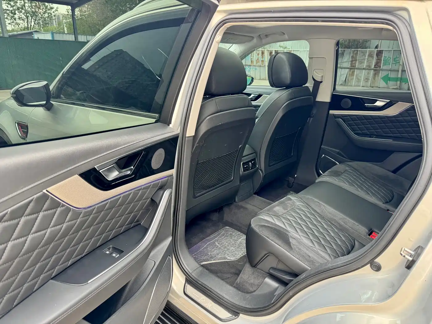 Hongqi HS5 2019 2.0T Smart Connect Enjoy Edition фото 7