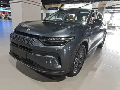 Leapmotor C11