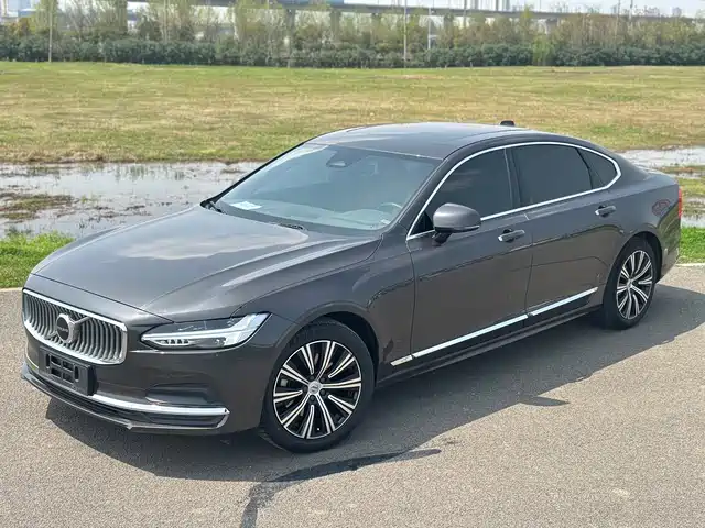 Volvo S90 2021