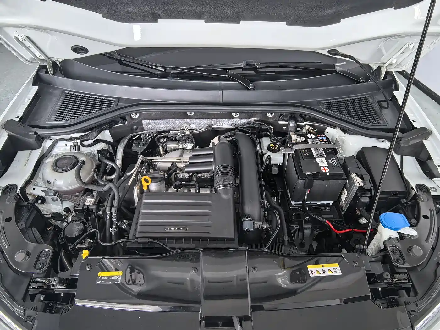 Volkswagen T-ROC 2022 280TSI DSG 2WD Comfort PLUS фото 13