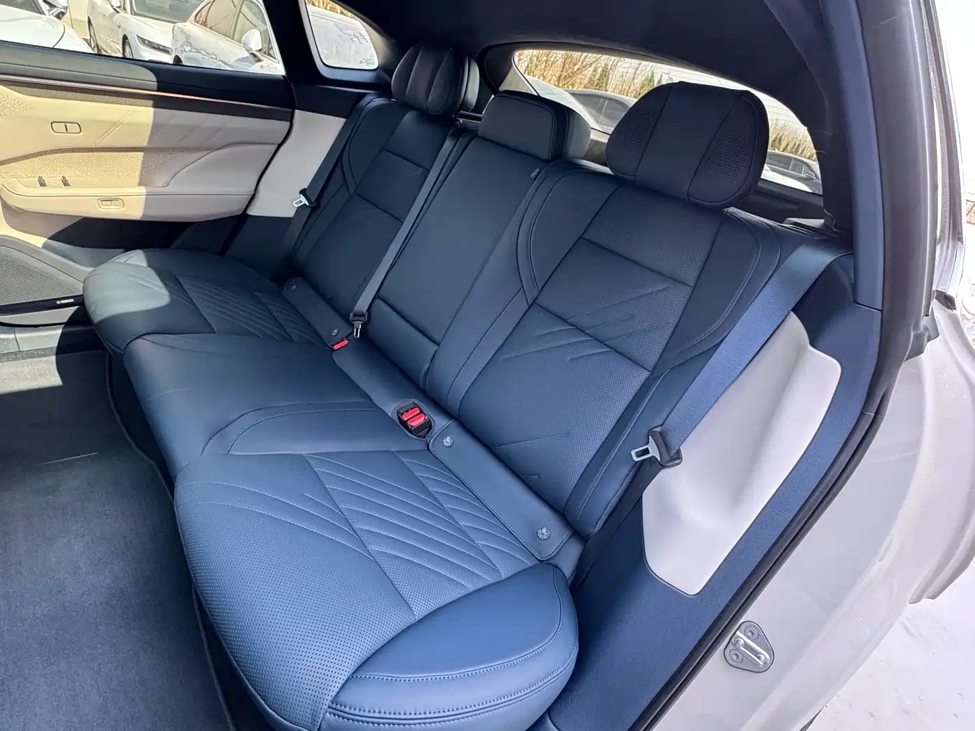 ZEEKR EXTREME KRYPTON 001