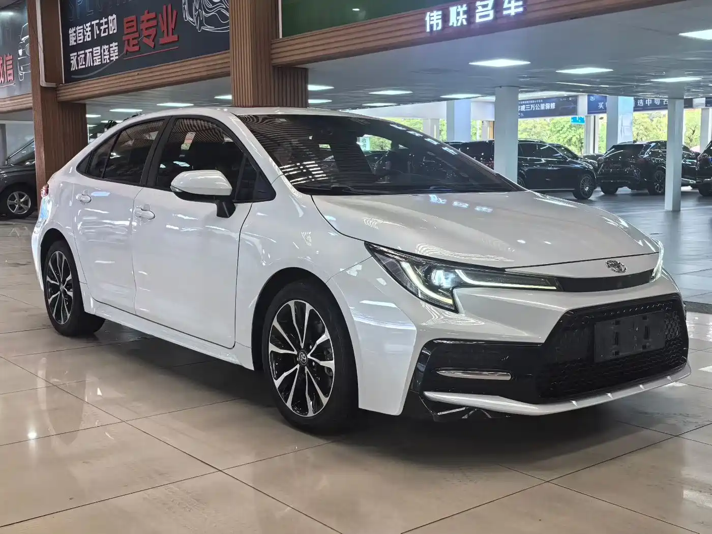 Toyota Levin 2022 185T CVT Sport Edition фото 3