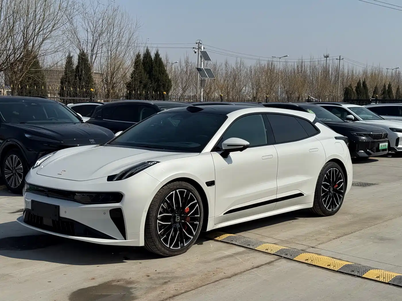 ZEEKR EXTREME KRYPTON 001