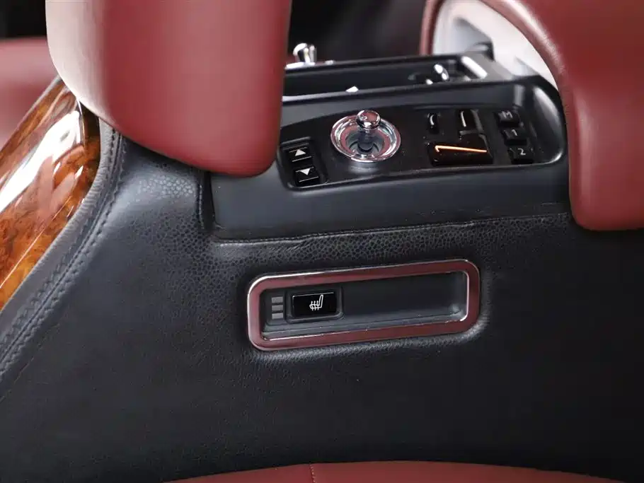 Rolls-Royce Phantom 2012 2013 6.7L Standard