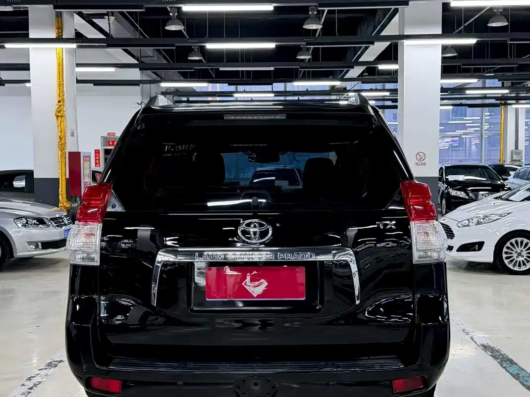 Toyota Prado (Import) 2010 2.7L Automatic Standard фото 8