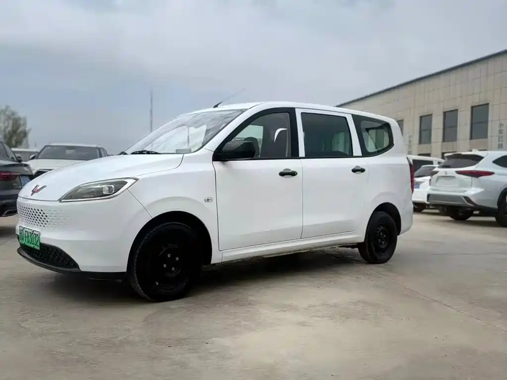 Photo 2 - Wuling Motors Wuling Hongguang New Energy