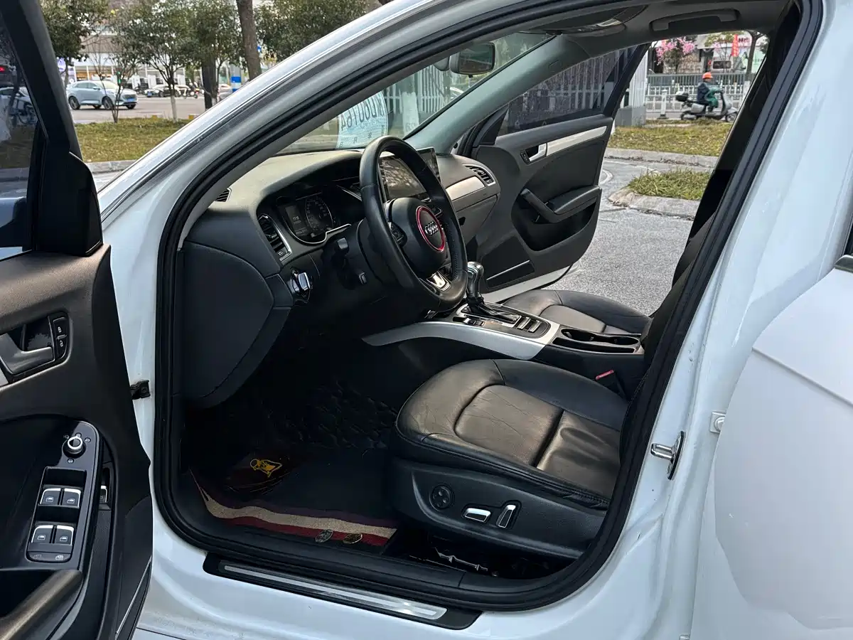 Audi A4L 2015 35 TFSI Auto Standard фото 9
