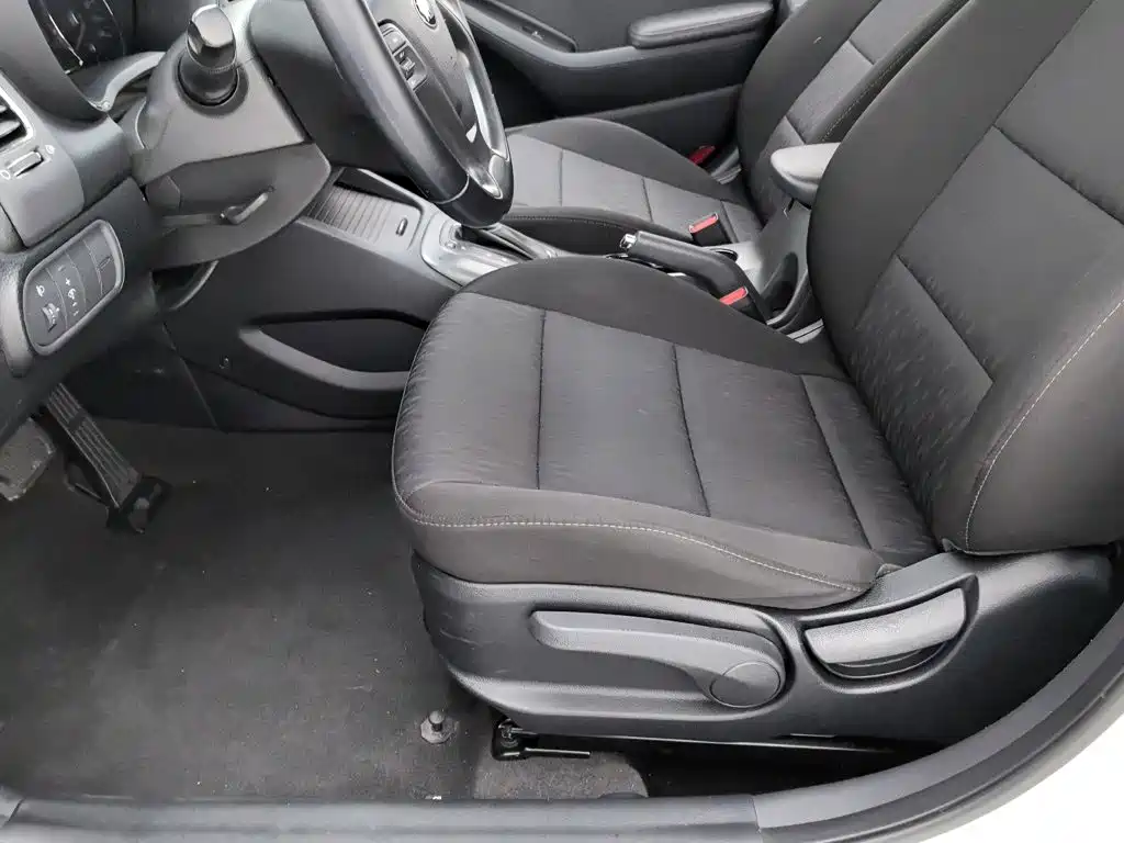 Kia K3S 2014 2014 1.6L Automatic GLS