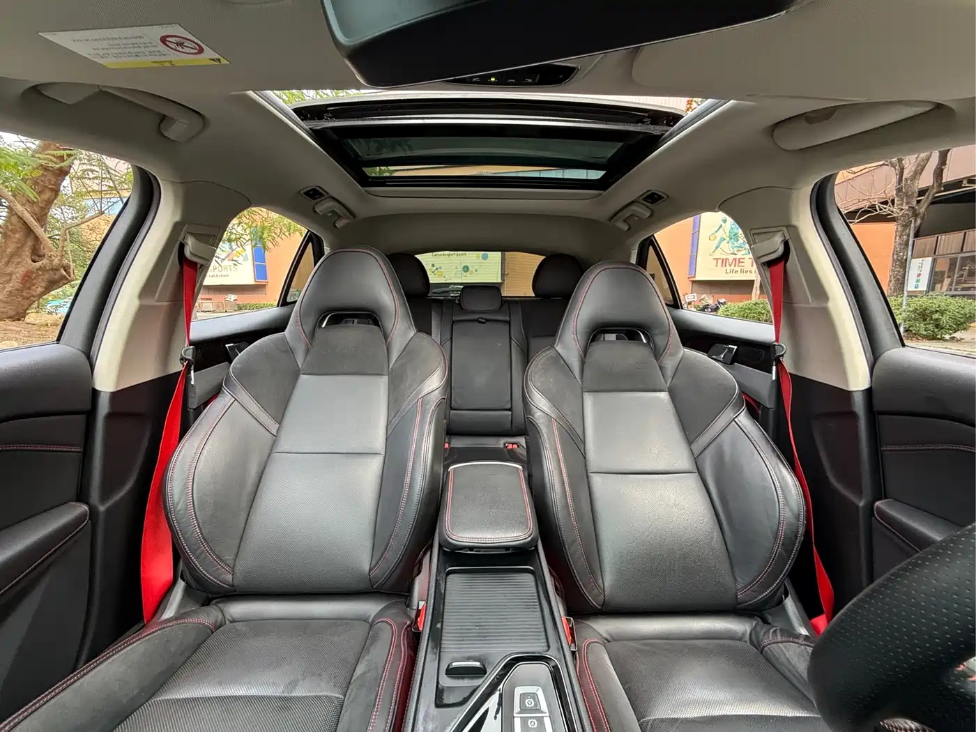 Lynk & Co 02 2018 2.0T DCT AWD Pro Edition China V фото 10
