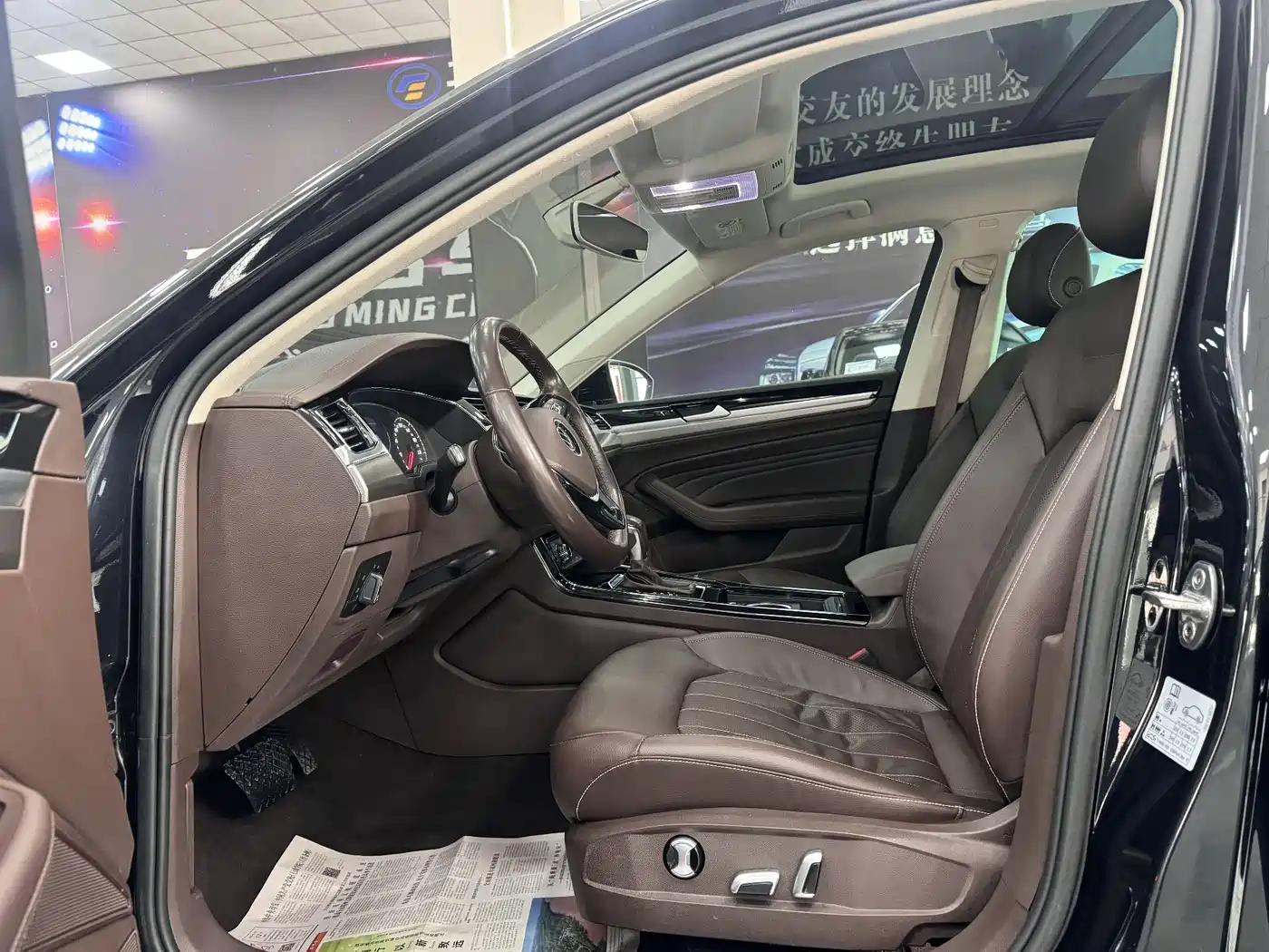 Volkswagen Phideon 2021 380TSI Luxury Edition фото 7