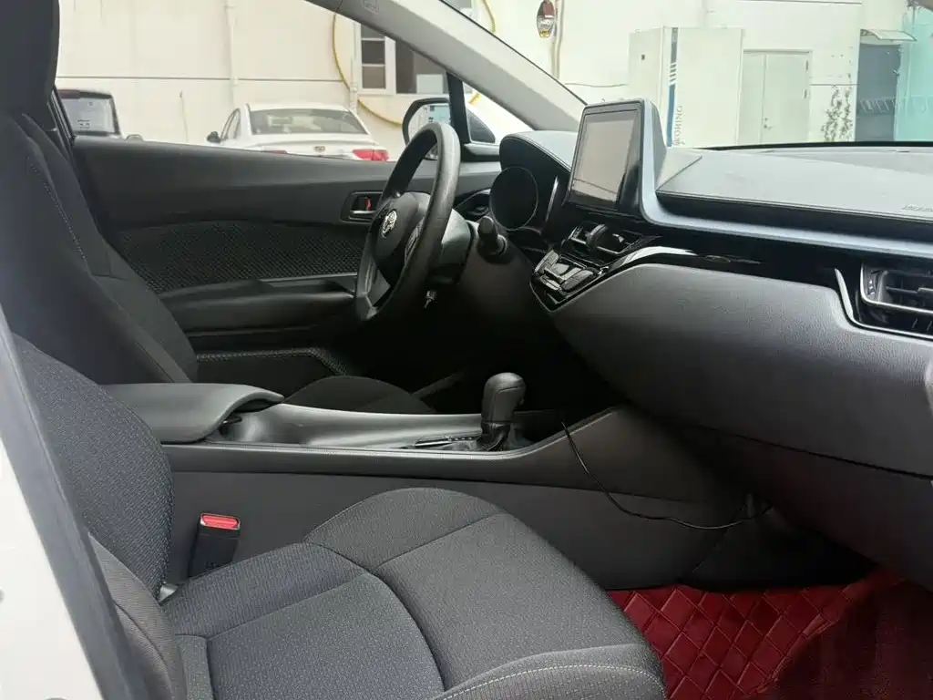 Toyota IZOA 2022 2021 2.0L Yixiang Edition