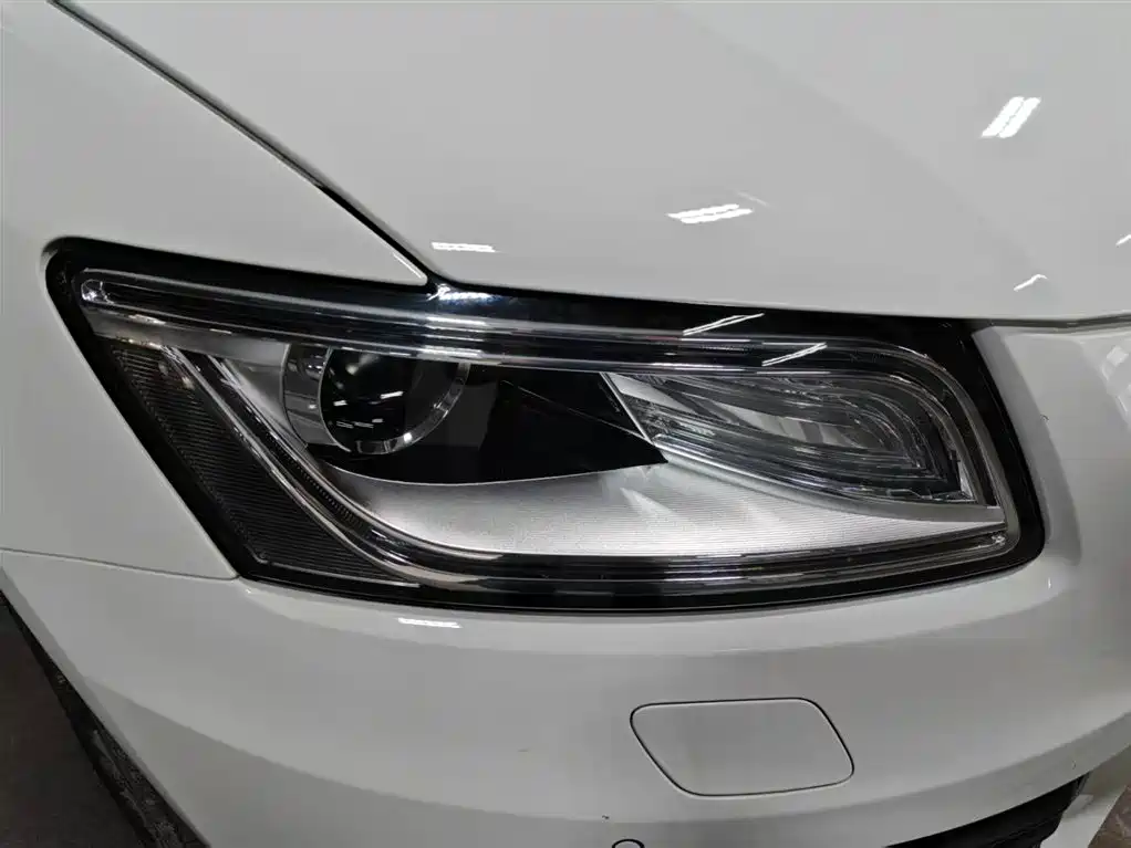 Audi Q5 2016 40 TFSI Technology Model фото 14