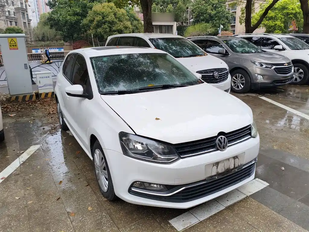 Volkswagen Polo 2018 1.5L Auto Comfort фото 22