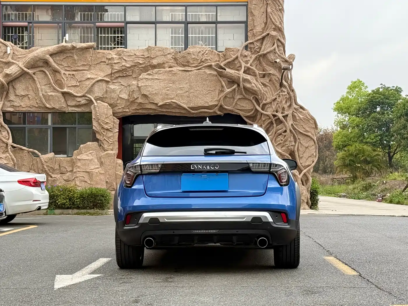 Lynk & Co 02 2018 2.0T DCT AWD Pro Edition China V фото 4