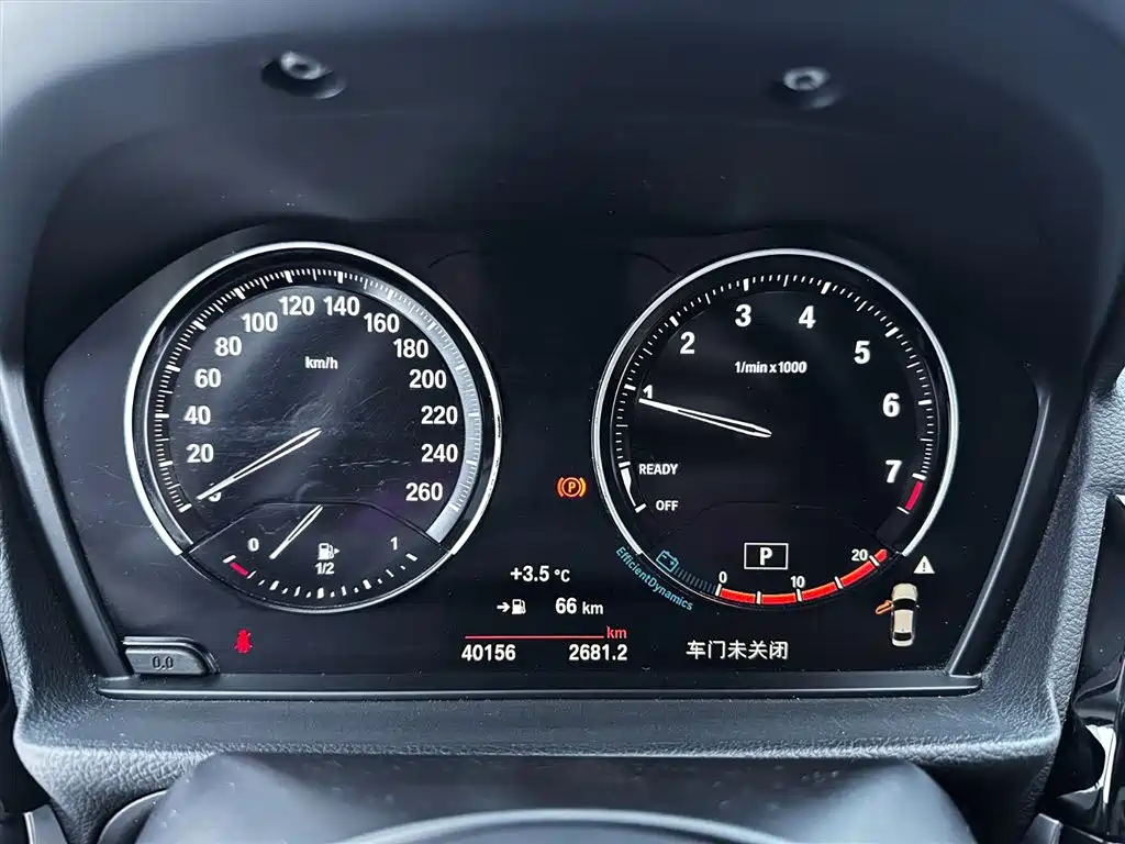 BMW 1 Series 2021 120i M Sport Shadow Edition фото 15