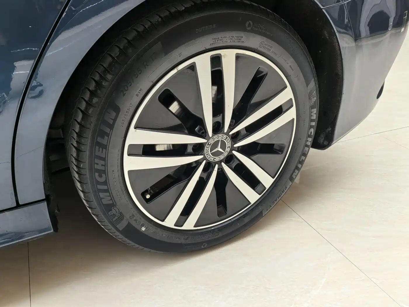 Mercedes-Benz A-Class 2019 A 180 L Sport Sedan фото 7