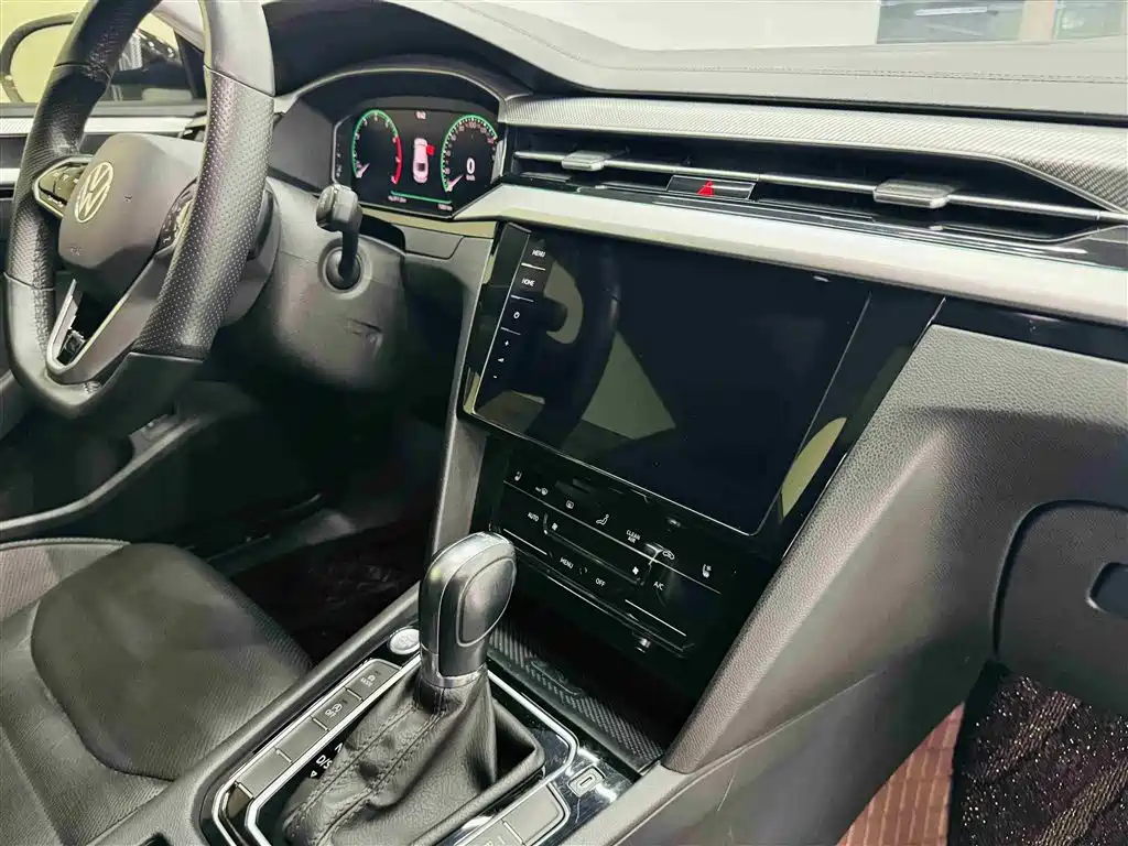 Volkswagen FAW-Volkswagen CC 2021 380TSI Eye-catching Edition фото 25