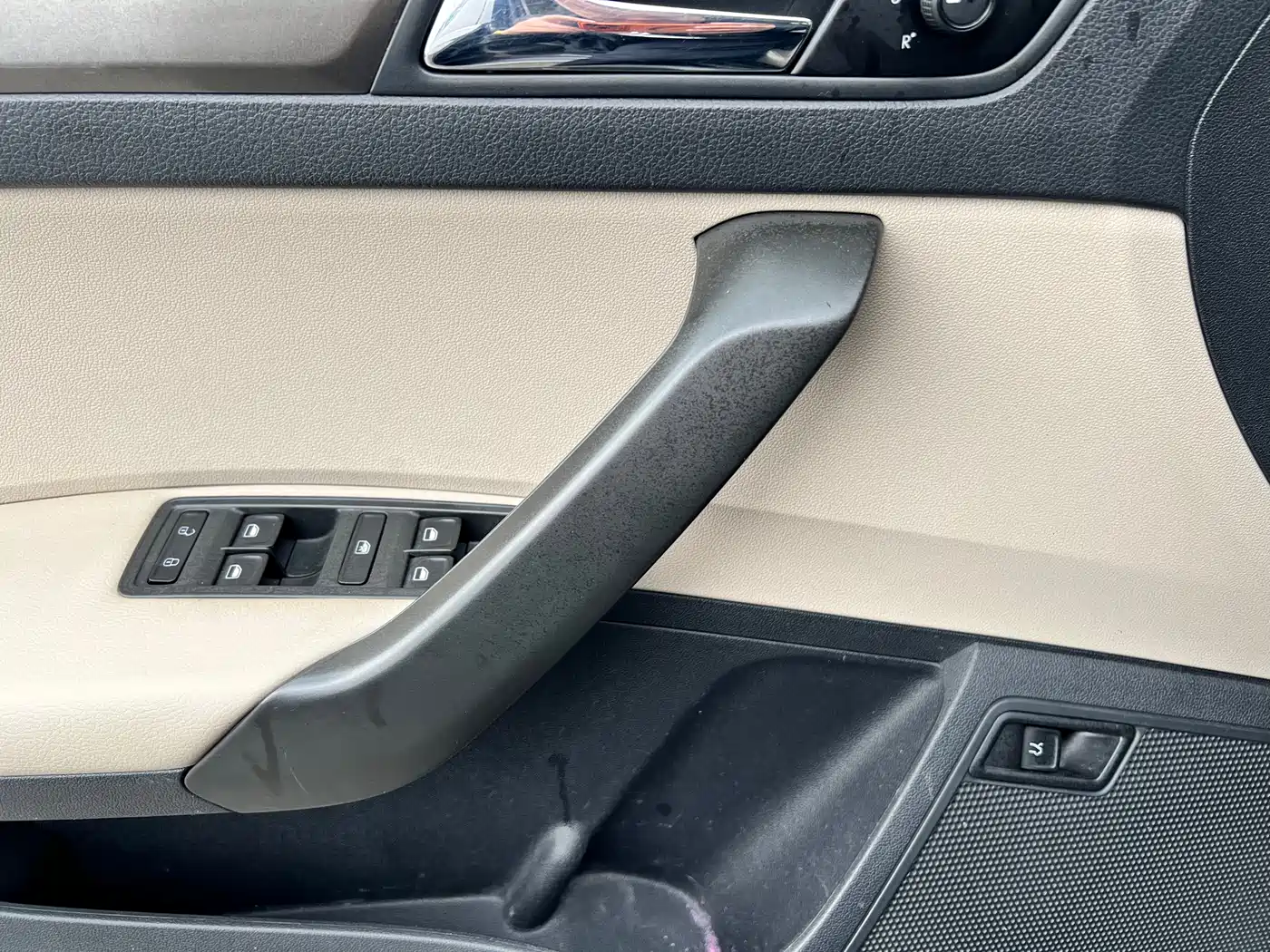 Volkswagen Santana 2013 1.6L Automatic Comfort Edition фото 20