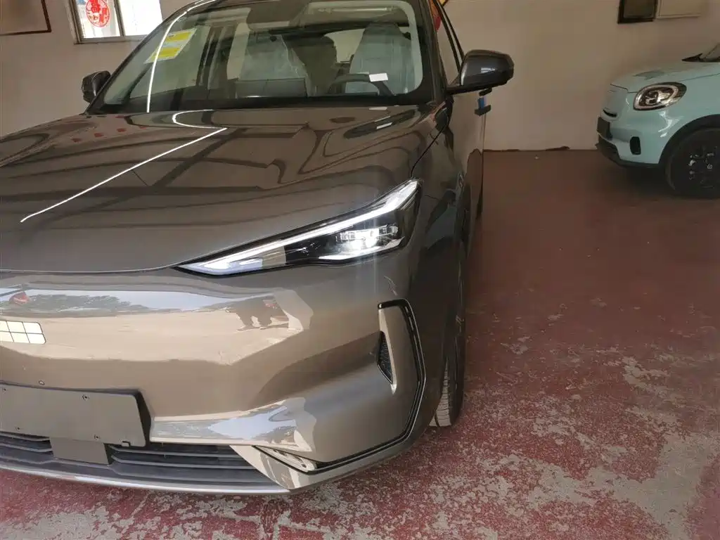 Geely Galaxy Galaxy E5 2026 530km Voyager Edition фото 24