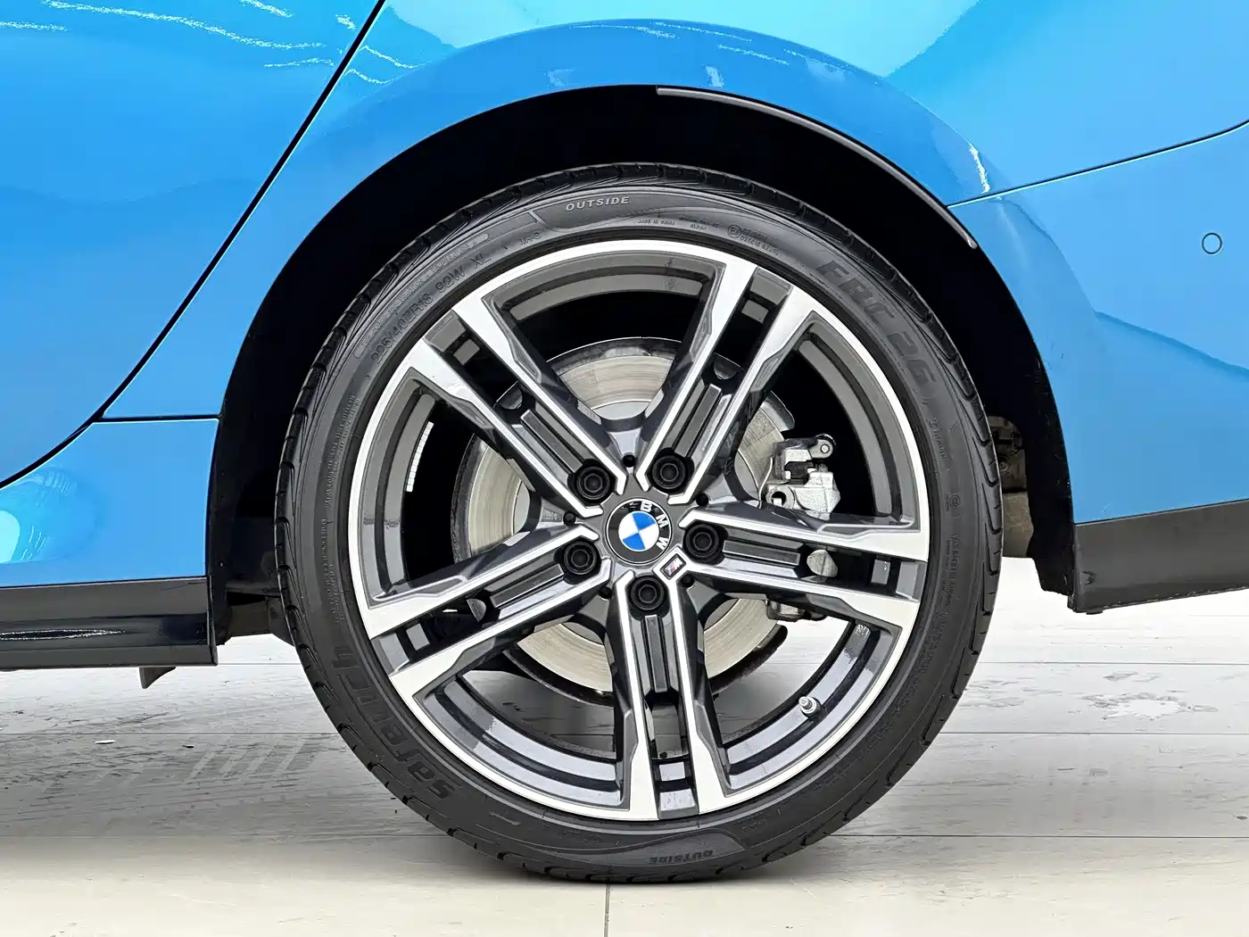 BMW 2 Series (Import) 2023 Facelift 225i 4-Door Coupe M Sport Shadowline Package фото 13