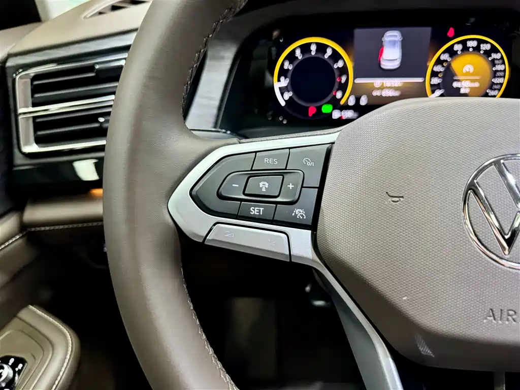 Volkswagen Viloran 2025 2024 380TSI Executive Edition