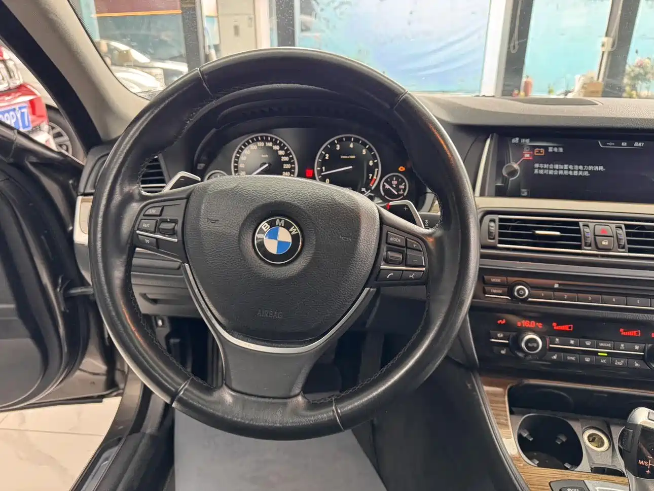 BMW 5 Series 2014 535Li Executive Style Design Package фото 18