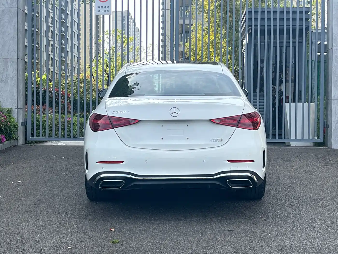 MERCEDES-BENZ C CLASS