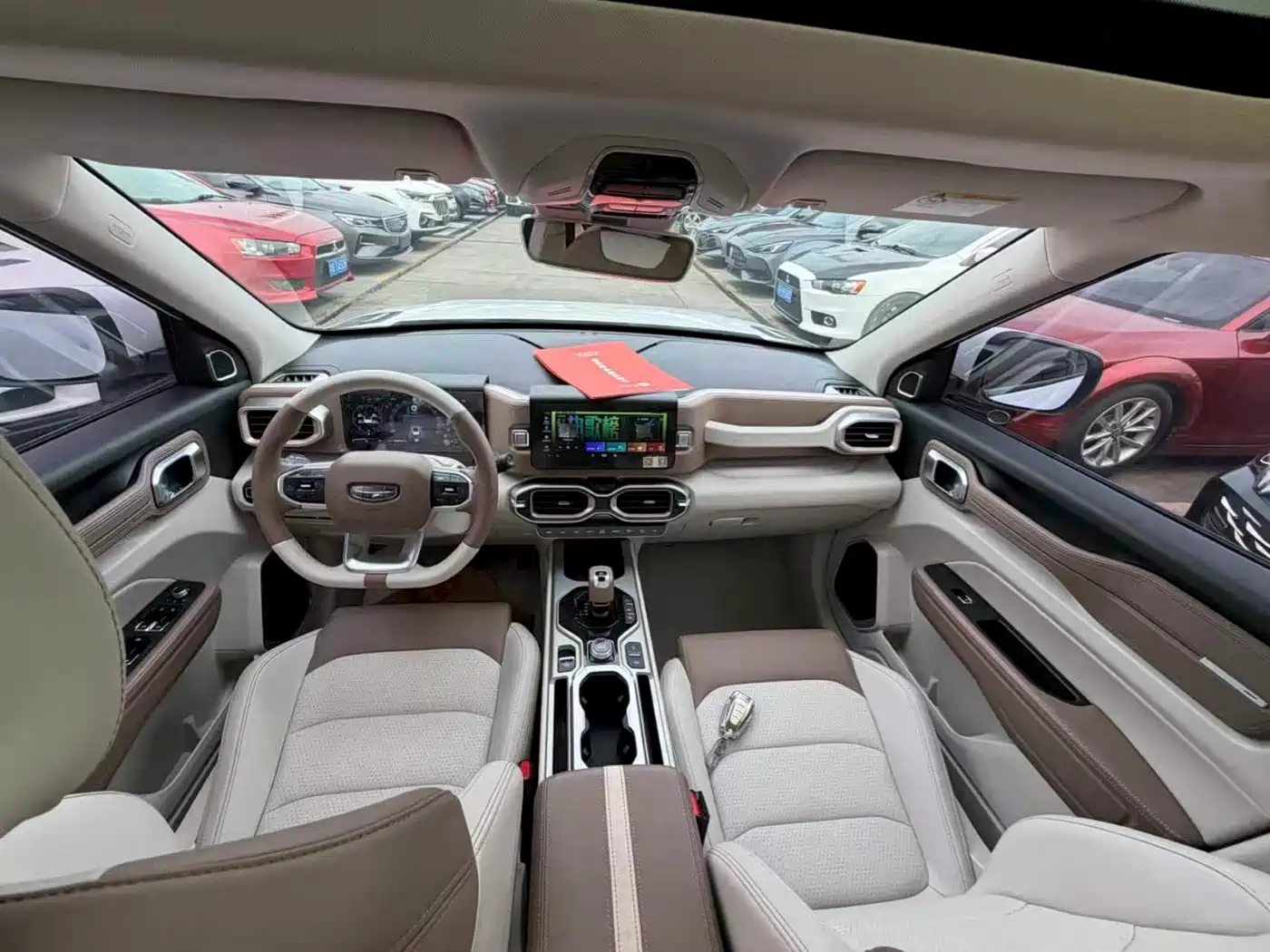 Фото 6 - Geely ICON