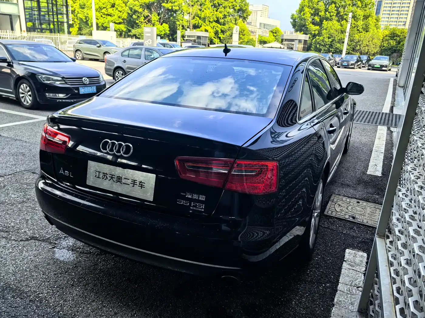 Фото 6 - Audi A6L