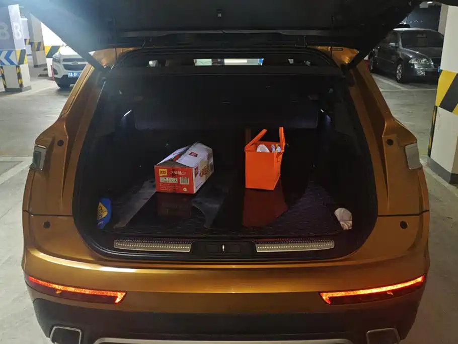 DS 7 2019 2018 45THP Rivoli Pioneer Edition