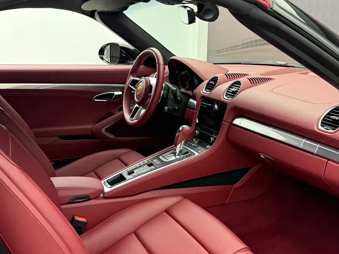 Porsche 718 2022 Boxster 2.0T фото 10