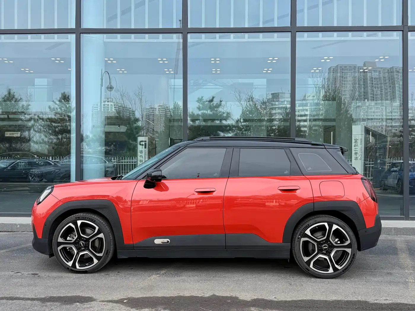 MINI ELECTRIC  ACEMAN