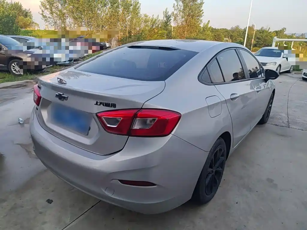 Chevrolet Cruze 2019 2018 Redline 320 Automatic Pioneer Edition