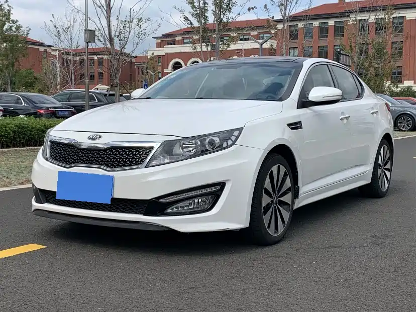 Kia K5 2012 2.0L Automatic DLX-2