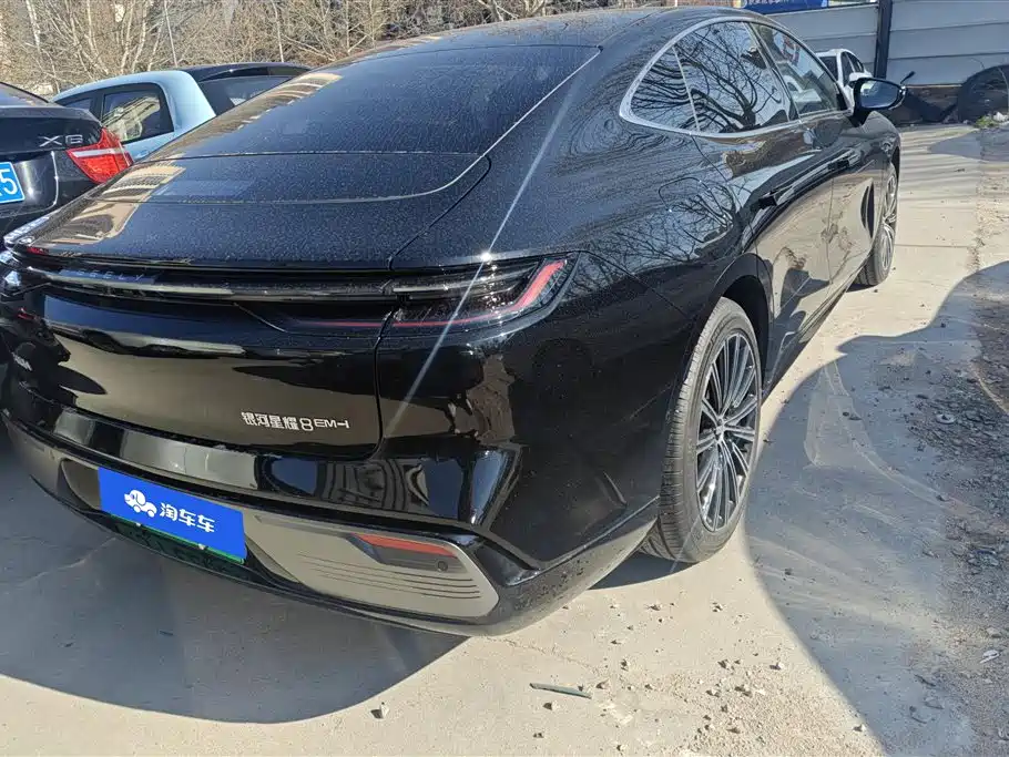 GEELY GALAXY GALAXY SPARKLE 8