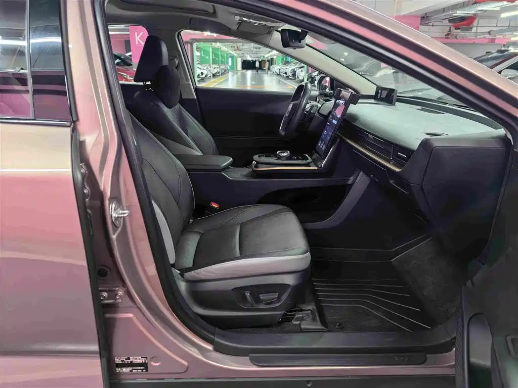 Фото 9 - Toyota bZ3