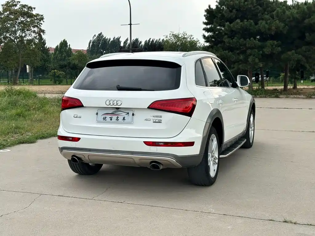 Audi Q5 2018 2017 Plus 40 TFSI Technology