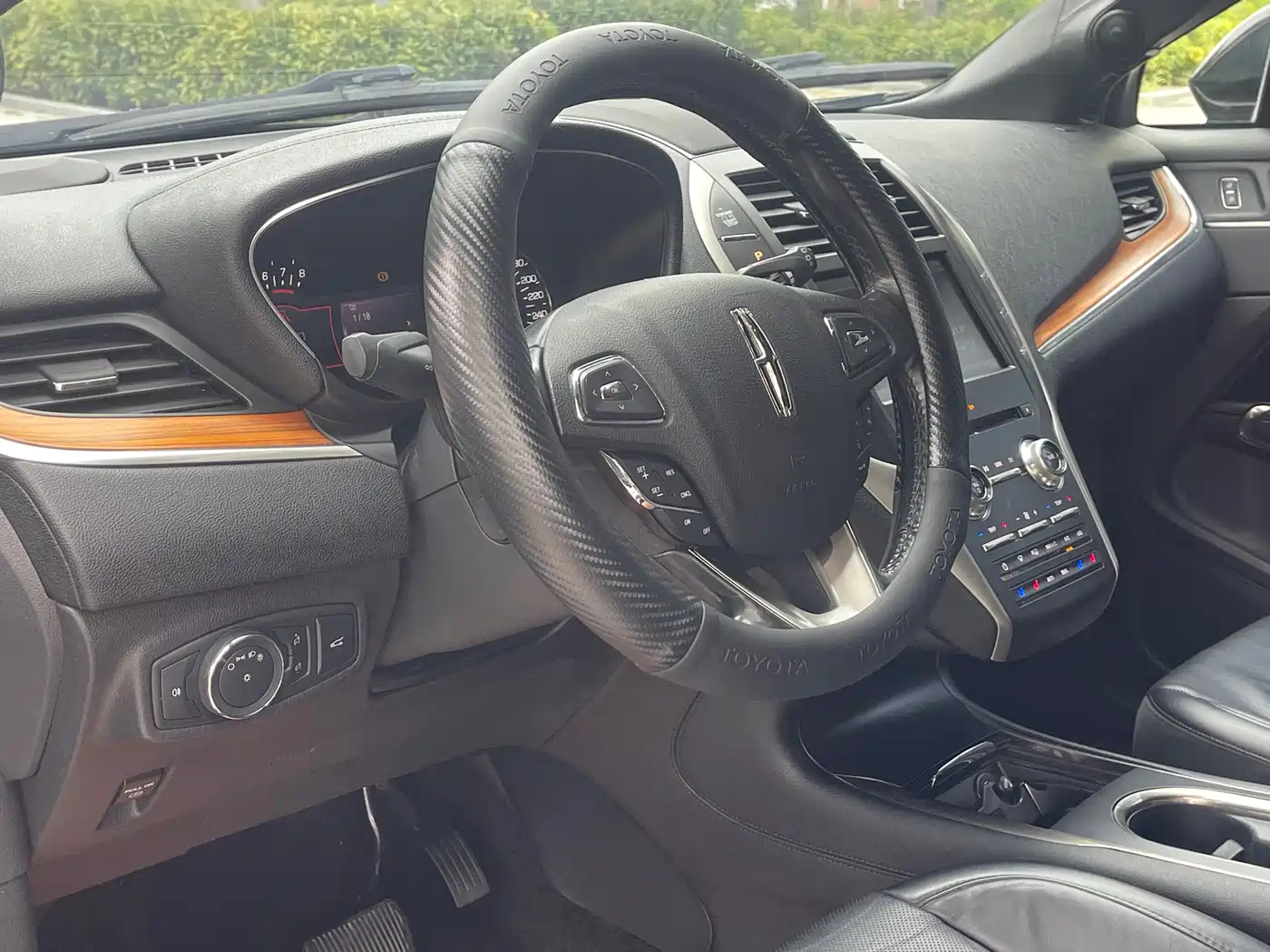 Lincoln MKC 2016 2014 2.0T 2WD Elegance Edition